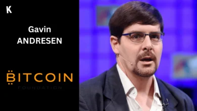 Portrait de Gavin Andresen avec logo de Bitcoin Foundation