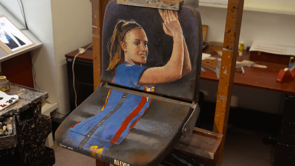 A seat from Camp Nou with a portrait of Alexia Putellas - Source: Barça Vision