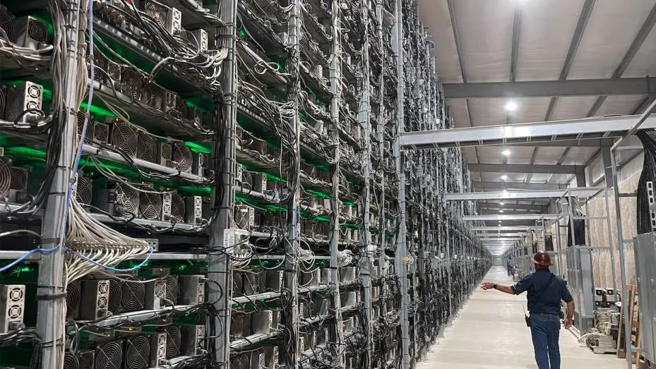 Whinstone Bitcoin Mining Farm North America